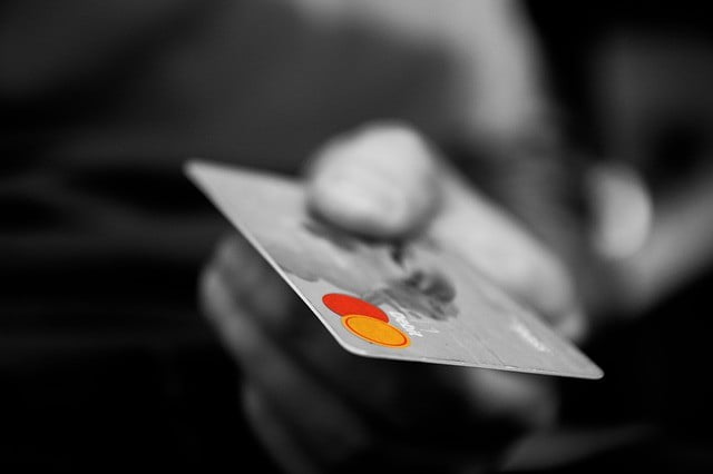 9 Worst Credit Card (and Money) Mistakes You Could Be Making Right Now